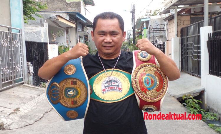 Mantan juara Indonesia kelas terbang mini, Marthy Polii, sekarang 42 tahun, kelahiran Manado, 20 Desember 1981. (Foto: Ronde Aktual)