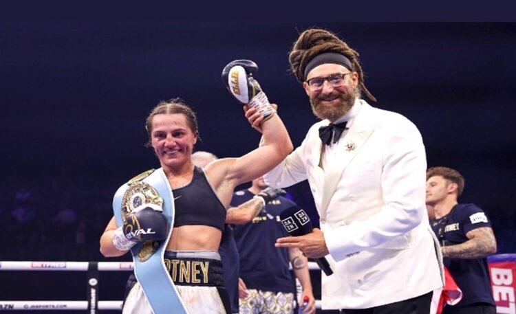 Juara dunia perempuan versi IBF dan WBO Ellie Scotney, dari Inggris dan belum terkalahkan. (Foto: Mark Robinson/Matchroom Boxing)